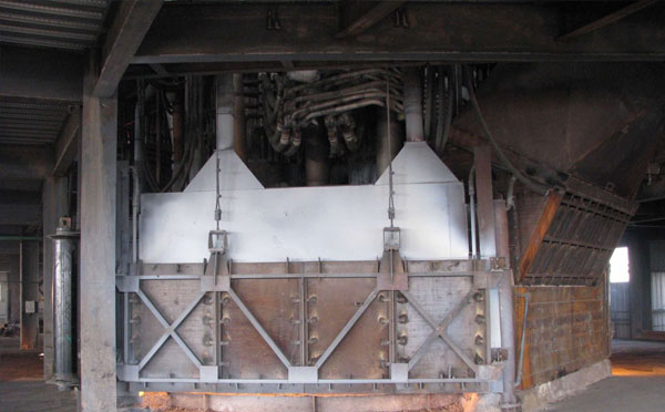 河南铁合金冶炼电炉